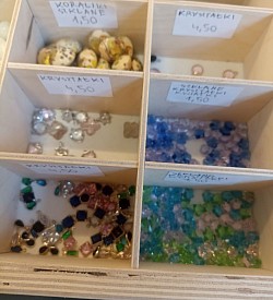 Szklane koraliki na sztuki