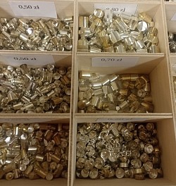 Końcówki do rzemieni w kolorze srebrnym - metal