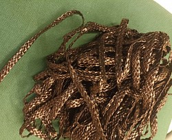 Rzemień skórzany pleciony brązowy świecący