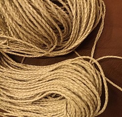 Rzemień skórzany pleciony beżowy