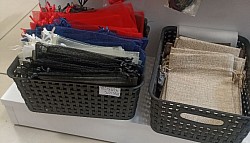 Woreczki z organzy i jutowe