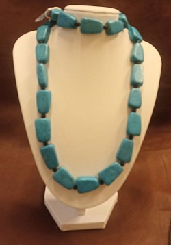 Naszyjnik i bransoletka z turkmenitu