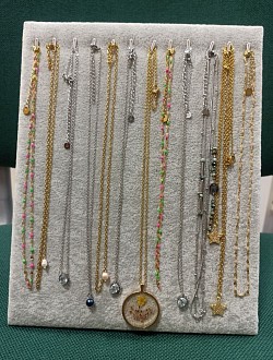 Naszyjniki na łańcuszku że stali chirurgicznej