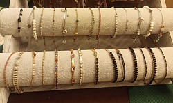 Bransoletki na łańcuszku ze stali chirurgicznej